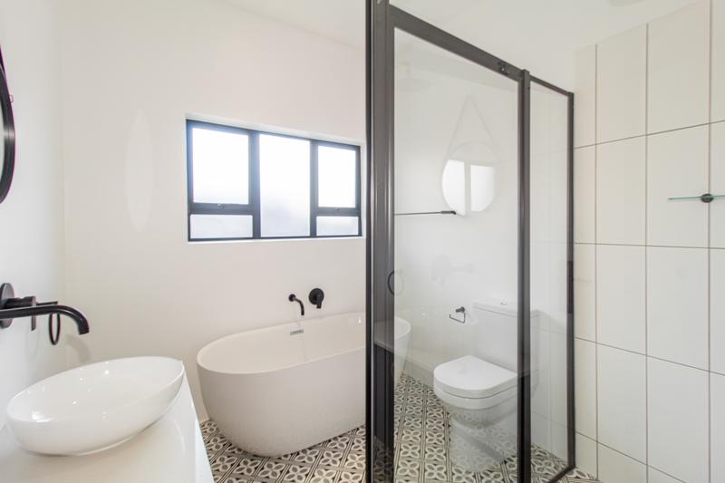 5 Bedroom Property for Sale in Myburgh Park Western Cape